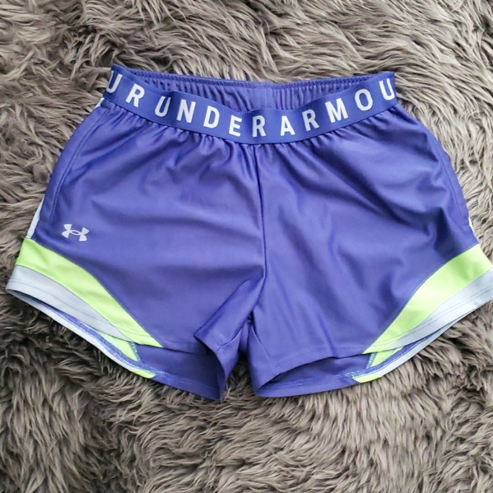 NWOT Under Armour Heatgear Athletic Shorts